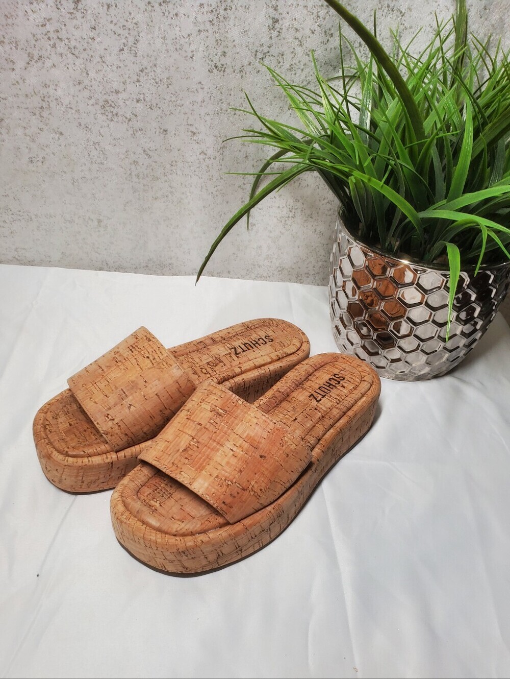 Schutz NWOB Yara Flatform Women's Slip-On Platform Sandals Nude Size 6B